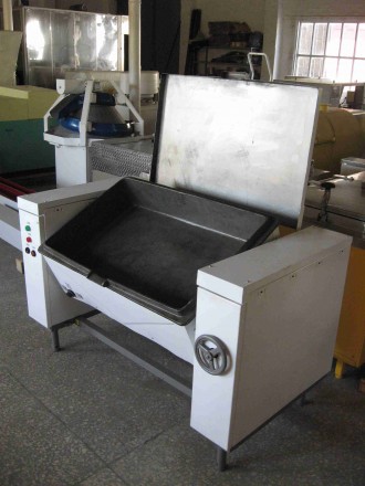 Промышленная сковорода применяется для температурной обработки большого объема п. . фото 2
