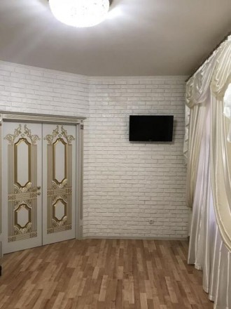 2-комнатная квартира в ЖК Радужный во второй линии от проспекта Маршала Жукова. . Киевский. фото 6