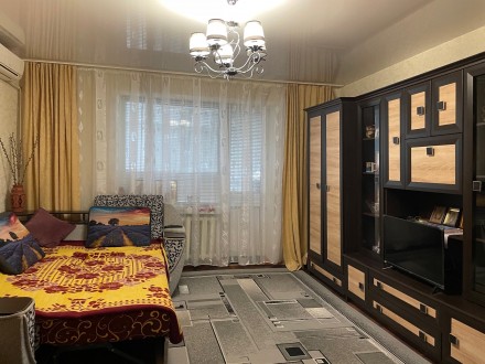 Продам большую 3 ком квартиру ул Кузнецова 1/9 с разд комнатами. Запорожье. фото 1 Продам большую 3 ком квартиру ул Кузнецова 1/9 с разд комнатами. Запорожье. фото 1