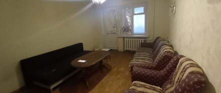 Квартира в жилом советском состоянии, в наличии есть вся необходимая мебель и те. Тополь-1. фото 4
