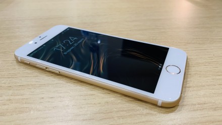 iPhone 6 32GB 
Новый, пользовалась Тётя, цена 2500 гривен,
Так как документы о. . фото 6