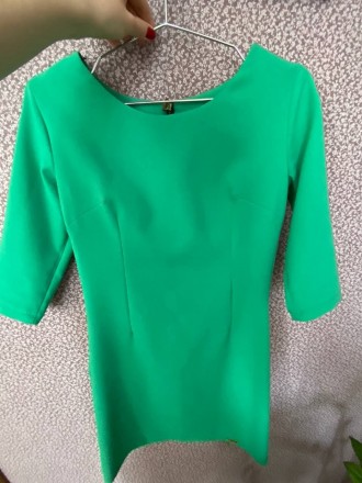 Зеленое платье в отличном состоянии, размер ua 40 (s). Длина от плеча 85 см.. . фото 2