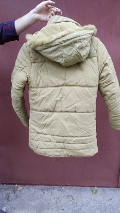 Продам зимнюю куртку/пальто, на девочку лет 7-10.
Салатового цвета. Без пятен, . . фото 3