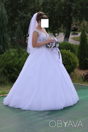 Усім доброго дня! Пропоную дуже гарну весільну сукню, майже нова, після хімчистк. . фото 1