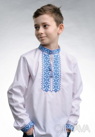 Вышиванка для мальчика белого цвета с голубой вышивкой «Андрей»
Ткань - поплин (. . фото 1