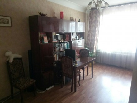 Продается солнечная уютная 2-х комнатная квартира в центре города, на Старопорто. Приморский. фото 3