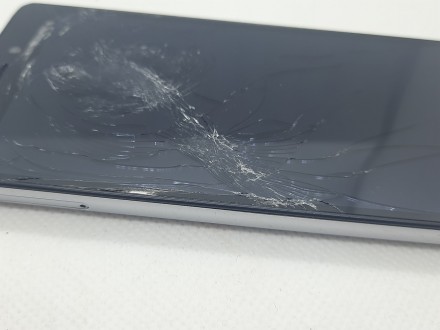 
Смартфон б/у Xiaomi Redmi 3s 3/32GB #7994
- в ремонте вроде бы не был
- экран р. . фото 5
