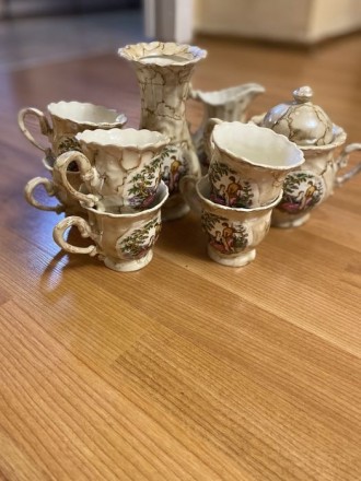 Чайный сервиз с керамики , в комплекте : 1 вазочка , 6 чашек, сахарница, для мол. . фото 7