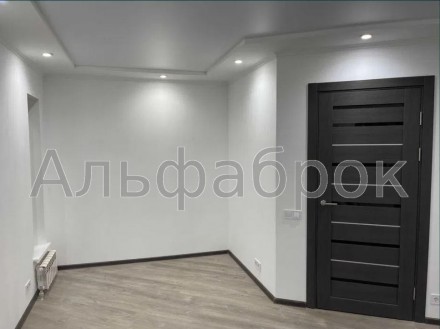 5 кімнатний 2 поверховий будинок в живописному районі Києва пропонується до прод. . фото 29