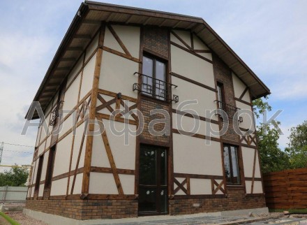 5 кімнатний 2 поверховий будинок в живописному районі Києва пропонується до прод. . фото 11