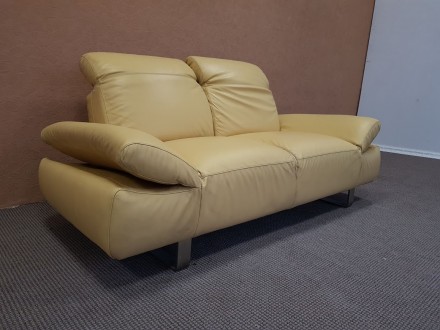 Кожаный диван. Двухместный. Натуральная кожа желтого (песочного) цвета. Регулиру. . фото 8
