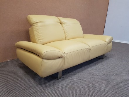Кожаный диван. Двухместный. Натуральная кожа желтого (песочного) цвета. Регулиру. . фото 10
