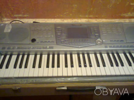 Продается синтезатор YAMAHA PSR-1100 в идеальном  состоянии, дисковод, возможнос. . фото 1