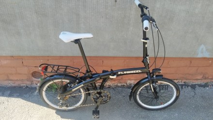 Новый складной велосипед из Италии FLYWHEEL CARBIKE,эксклюзивная модель.

Скла. . фото 3