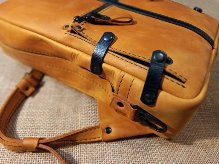 Стильный, кожаный рюкзак 
Натуральная кожа crease horse 
Дизайнерская работа в. . фото 6