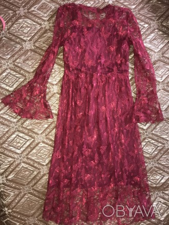 Сукня бордового кольору,розмір с,без видимих дефектів;на підкладці,зверху фатін;. . фото 1