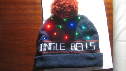 Светящаяся шапка Новогодняя Jingle Bells.Загляните также в другие мои объявления. . фото 2