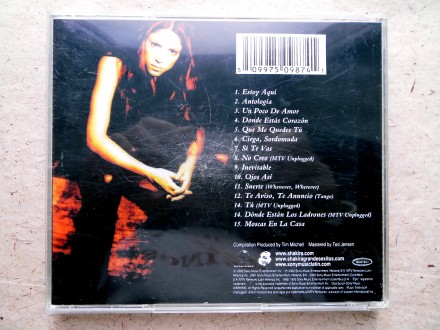 Продам CD диск Shakira - Grandes Exitor.
Коробка повреждена, трещины и потёртос. . фото 5