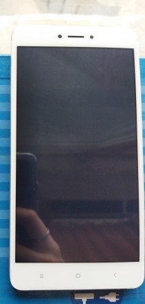 Продаю Xiaomi redmi note 4 
Экран,модуль, батарея в идеальном состоянии.Телефон. . фото 3