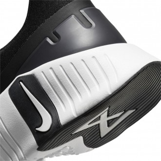 Мужские кроссовки Nike Free Metcon 5 - легкие кроссовки, разработанные для макси. . фото 9