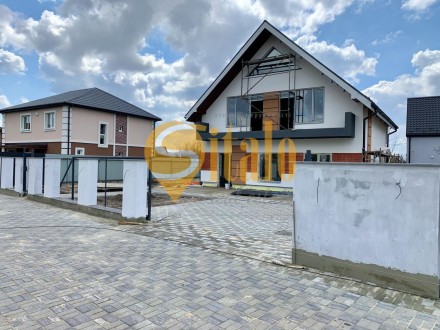 Продается дом 4 км от метро Славутич общей площадью 220 кв.м., с участком 6 сото. . фото 3