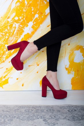 Женские туфли красные Galatea 2576 Туфли женские выполнены из искусственной замш. . фото 5