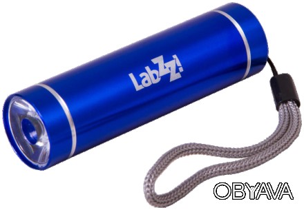 Levenhuk LabZZ F1 – это небольшой классический фонарик со светодиодной лампочкой. . фото 1