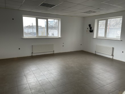 Аренда 37 кв.м под офис и другое в самом центре. Новомосковск. фото 1 Аренда 37 кв.м под офис и другое в самом центре. Новомосковск. фото 1