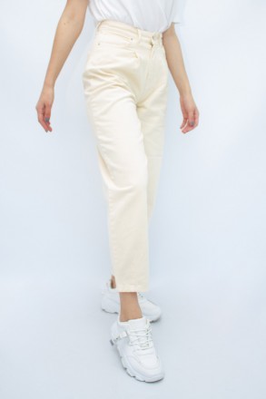 
Женские джинсы мом Dilvin белый цвет
Оригинальные женские джинсы мом, производс. . фото 2