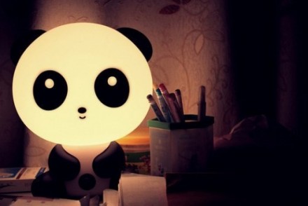 Светильник Панда- представляет собой сидящую панду. Вам достаточно прикоснуться . . фото 2