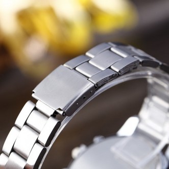 
Наручные мужские часы Женева
 Характеристики:
Материал корпуса - метал;
Материа. . фото 3