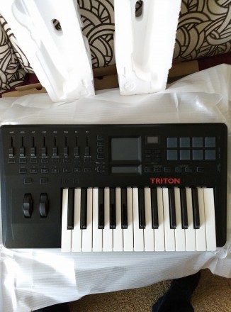 Korg Triton taktile 25. Новый. Синтезатор.. Кривой Рог. фото 1 Korg Triton taktile 25. Новый. Синтезатор.. Кривой Рог. фото 1