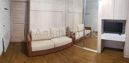 1-комнатная квартира, 43.2 м.кв.. Киев. фото 1 1-комнатная квартира, 43.2 м.кв.. Киев. фото 1