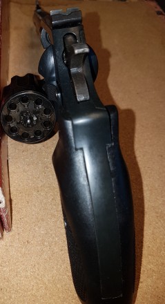 Продам самый мощный и самый точный револьвер под флобер 4мм из произведенных в У. . фото 6