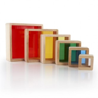 Шесть блоков в виде квадратов разных размеров с деревянными рамами и цветными ак. . фото 5