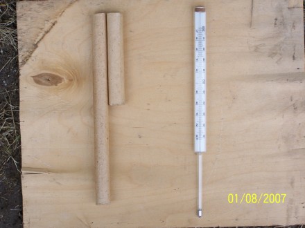 Термометры стекляные ртутные 0-200 градС
Пригодятся для автоклава сушильного шк. . фото 2