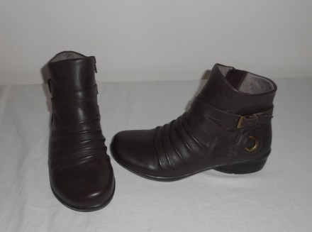 Женские кожаные коричневые демисезонные ботинки naturalizer
размер eur-36 23см
. . фото 4