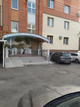Элитная квартира в центре города, посуточно. Полтава. фото 1 Элитная квартира в центре города, посуточно. Полтава. фото 1