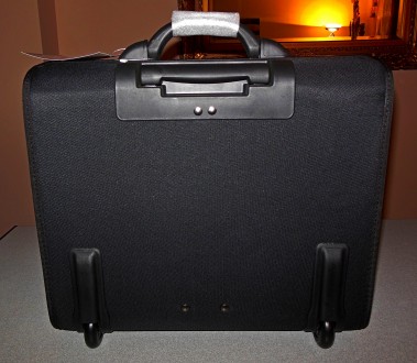 Кейс чемодан бизнес чёрный ткань малый 41,5х36,5х 22,5 на 2х колёсах с телескопи. . фото 3