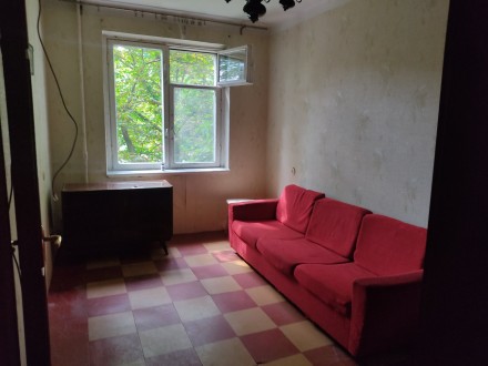 Квартира в жилом советском состоянии, под ремонт, комнаты 2+1, сан узел в кафеле. Победа-1. фото 13