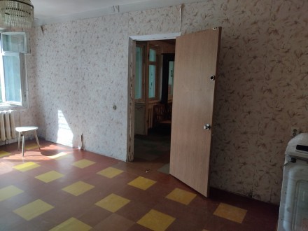 Квартира в жилом советском состоянии, под ремонт, комнаты 2+1, сан узел в кафеле. Победа-1. фото 11