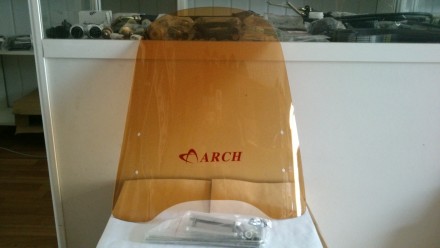 Продам лобовое стекло ветровик фирмы Arch притемненное с универсальным крепление. . фото 2