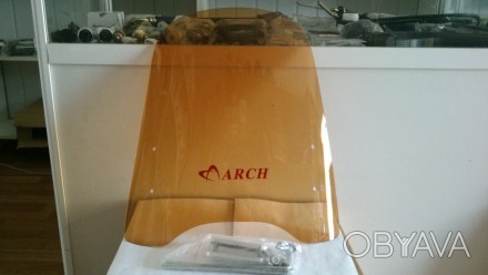 Продам лобовое стекло ветровик фирмы Arch притемненное с универсальным крепление. . фото 1