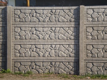 Наше предприятие изготовит бетонные заборы высокого качества.Также делаем устано. . фото 4
