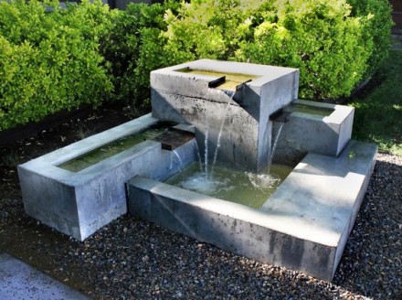 Индивидуальные дизайнерские фонтаны для Вашего сада.
Разработка, дизайн, монтаж. . фото 4