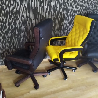 Нове кабінетне крісло для керівника.
Натуральна шкіра. Будь  - який колір.
Які. . фото 9