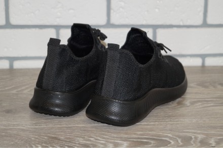 Легкие дышащие мужские кроссовки в чёрном цвете. Имеют современный дизайн, котор. . фото 10