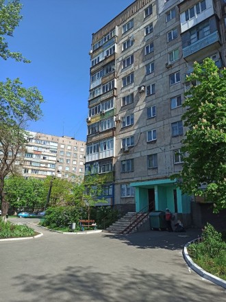 Продается 2-х комнатная квартира, по ул.М.Сибиряка Кальмиусский р-н, 
Ориентир . Ильичевский. фото 2