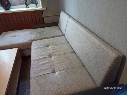 Очень функциональный, стильный, качественный угловой диван с пуфом в отличном ра. . фото 3