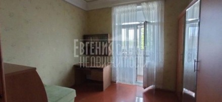 Продается 2-комнатная уютная квартира, Соцгород, тихое место, в хорошем состояни. . фото 2